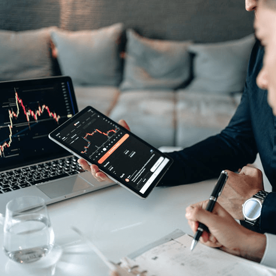 Ritm Dexlink - Echipa de experți în criptomonede